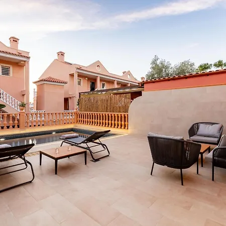 Townhouse Jardines 47 3 Or 4 Bedrooms