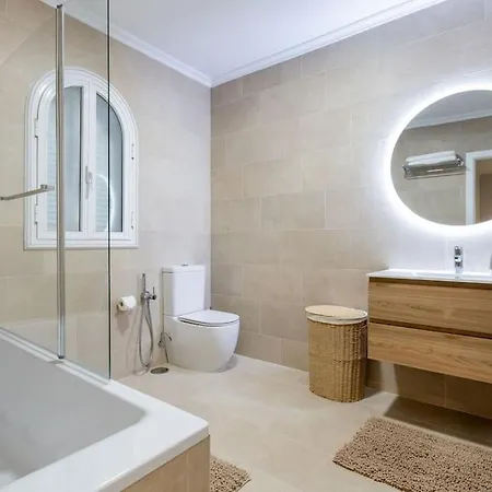 Townhouse Jardines 47 3 Or 4 Bedrooms 아데제