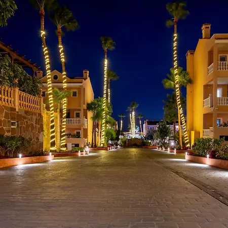 Townhouse Jardines 47 3 Or 4 Bedrooms ヴィラ *