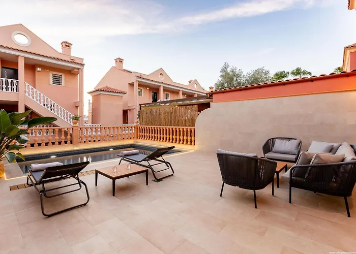 Townhouse Jardines 47 3 Or 4 Bedrooms