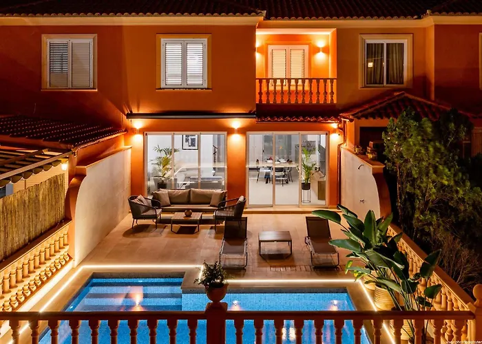Townhouse Jardines 47 3 Or 4 Bedrooms Villa *