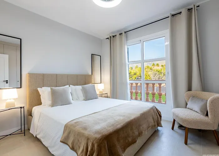 Townhouse Jardines 47 3 Or 4 Bedrooms Villa